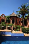 Hotel Amanhavis - Pools