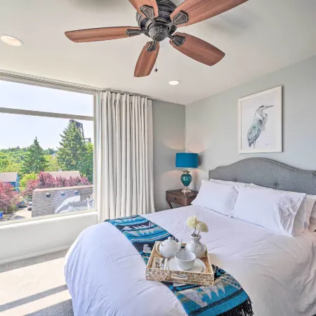 Canal & Mtn Views: Pet-Friendly Seattle Retreat