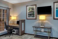 Best Western Lake Conroe Inn