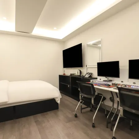 Uijeongbu Hotel with Отели рядом с достопримечательностью «Стадион Ыйджонбу»