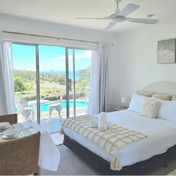 Mollymook Ocean View Motel - Welcoming Guests 18 Years and Older