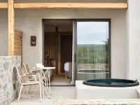 Stella Blue Seaside Resort - Hot Tub