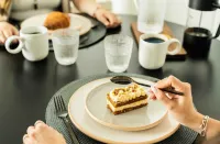 RentUp Suites Palmas Park Buenavista - 早餐