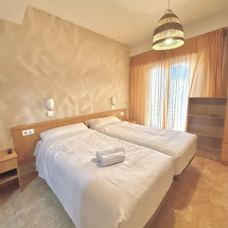 HS Altet Suites - Alicante Airport Отели в г. Эльче