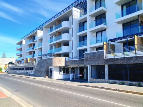 Wavescapes RipCurl Stay - balcony