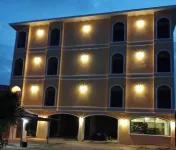 Natcha Hotel and Residence Chumphon