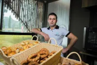 Accra Luxury Apartments at The Bantree - servizio colazione