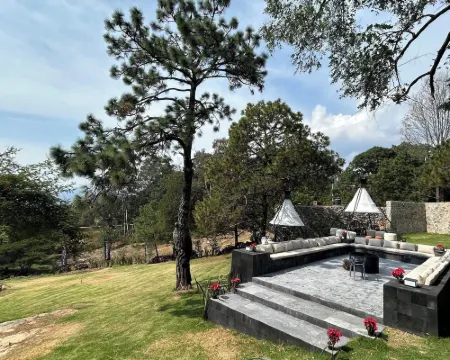 Serenzzo Hotel & Cuisine Hotels in Tapalpa