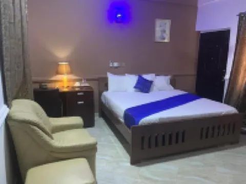 Sannak Hotel Hotéis em Sunyani