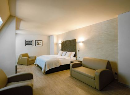 Artim Hotel