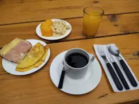 Mora Hostel - sarapan