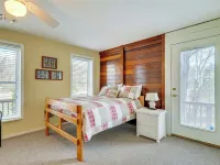 'Duck and Bug's Cabin' on Boone Lake w/ Boat Dock! Hotels in Piney Flats