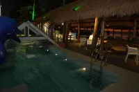 Wyndham Garden Wailoaloa Beach Fiji - Beach