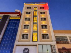 Zip by Spree Hotels R Group - Near Coaching Hub & Oxy Park