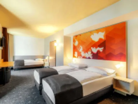 โรงแรม B&B สตัทท์การ์ท-บาด คันน์สแตท