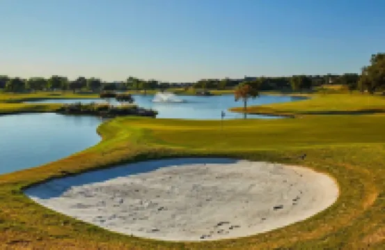 Luxe 1 Bedroom With Pool Near Toyota HQ & Legacy West