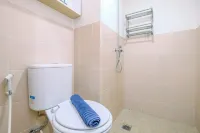 Nice and Comfort 2BR at Podomoro Golf View Apartment By Travelio