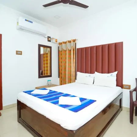 Ambika Lodge