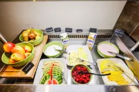 Gloucester Robinswood Hotel by Sunday - breakfast
