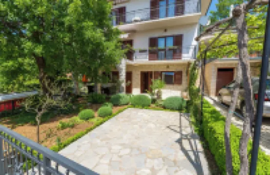 Apartments Dora
