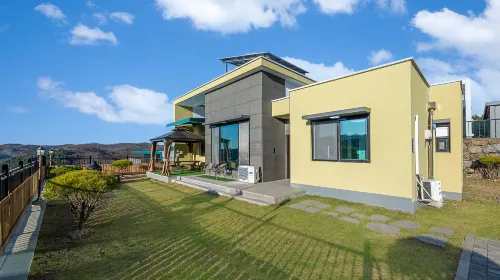 Yeoncheon Double Stay Ttottomeong Dog Pension