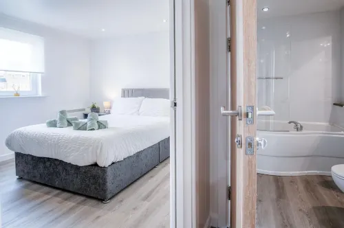 Beach View - 2 Bedroom Apartment - Llanelli