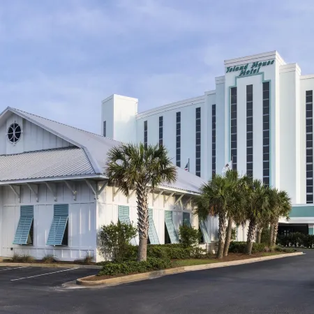 Island House Hotel Orange Beach - a DoubleTree by Hilton