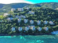 Villa East - Panoramic waterfront view - Best location Hotels in Frydendal