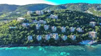 Villa East - Panoramic waterfront view - Best location