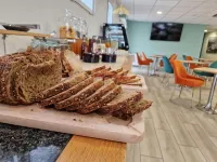 Kyriad Quimper Sud - breakfast