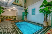 Riad Jabador De Marrakech - Pools
