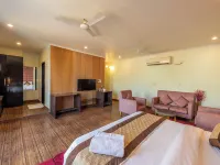 La Comfort By shrpl Hotels near Sector 32