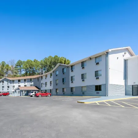 Super 8 by Wyndham Homewood Birmingham Area