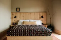 New Paltz Way Hotel