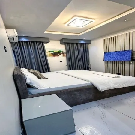 Supreme Apartments