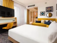 Hampton by Hilton Lodz City Center Hotels near Red Tower