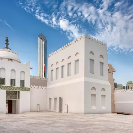Aparthotel Adagio Abu Dhabi Al Bustan Отели рядом с достопримечательностью «Торговый центр Mushrif»