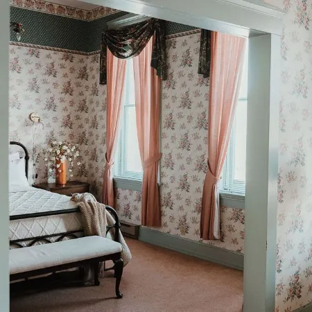 Strassner Suites - Imy Suite