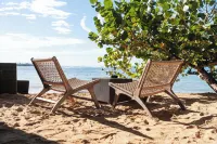 Sol de Arena Beachfront Condos - Sea View