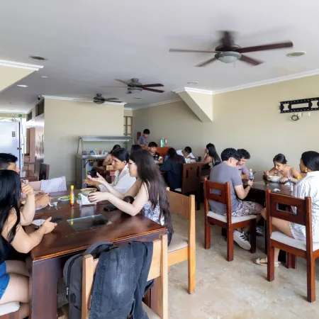 Hotel Marvento Suites