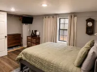 Tyler Bend and Gilbert area 2-bedroom cabin