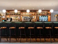 宜必思魯昂市中心戰神廣場酒店 - 酒吧