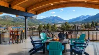 Expedition Lodge Estes Park at Rocky Mtn National Park