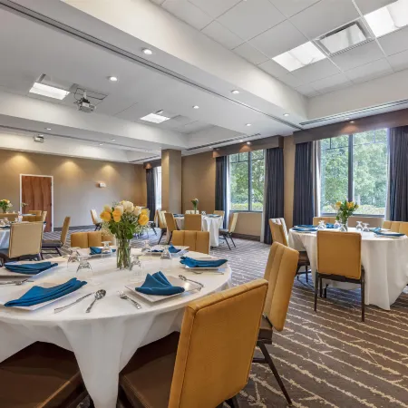 Best Western Plus Miami Executive Airport Hotel Suites