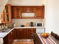 Hidden Oasis Amazing Seaview - Erato 1BD 1BA 4PL