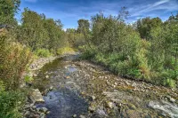 Homer Hideaway on Fritz Creekside - Pets Welcome - Pet friendly