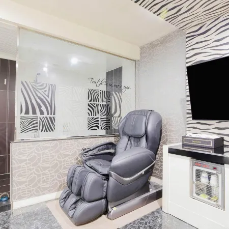 Suyu Hotel Soo Отели рядом с достопримечательностью «Храм Тосонса»