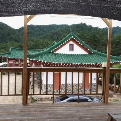 Odae Mountain Golden Light Pension Hotels near Woljeongsa Museum