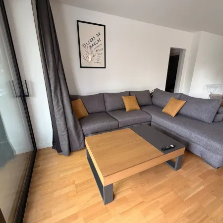 Alimos Urban Retreat