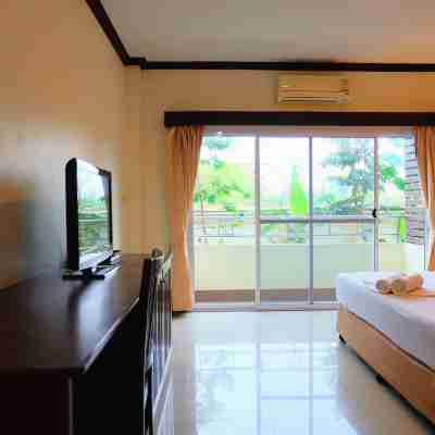 บ้านสวนเพชร รีสอร์ท Rooms